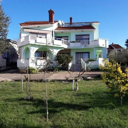 - Three Bedroom Kožino