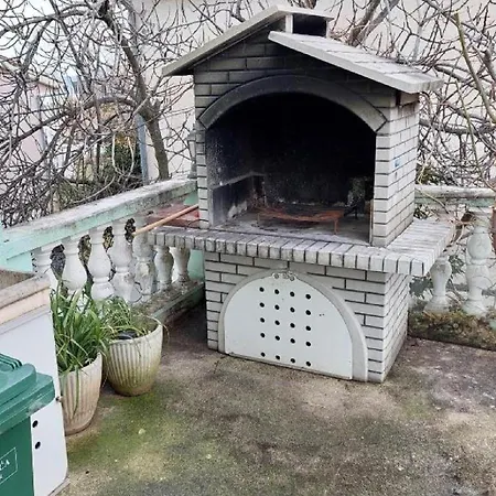 - Three Bedroom Apartament *