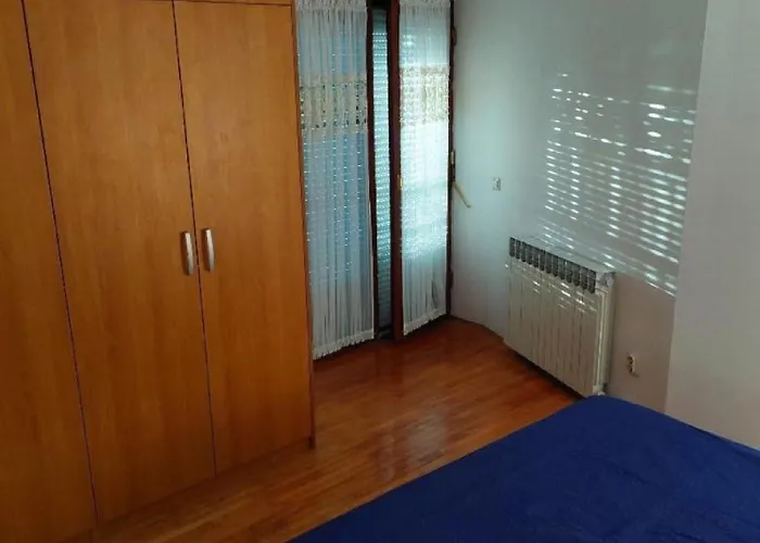 شقة - Three Bedroom *